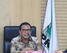 1 Tahun Pemerintahan Prabowo, Komisi II DPR Apresiasi Kenaikan Gaji ASN 17 Persen