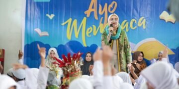 Dari Barus, Rustini Muhaimin Iskandar Nyalakan Semangat Literasi dan Kepedulian Sosial Santri