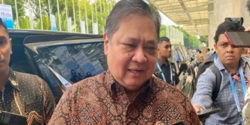 Menko Perekonomian Airlangga Hartarto berbicara dalam acara FEKDI x IFSE 2026 di Jakarta