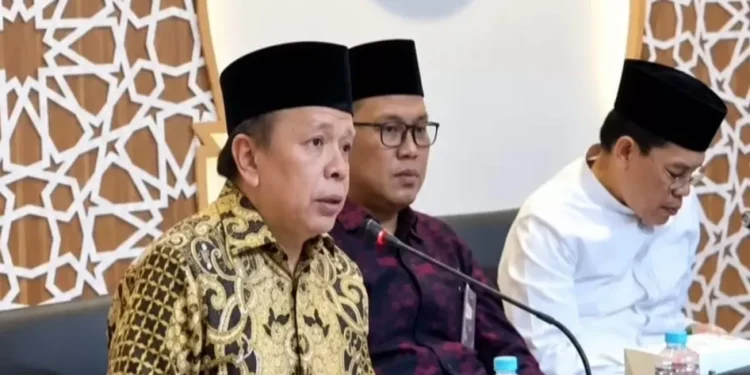 Direktur Jaminan Produk Halal Kemenag Fuad Nasar menegaskan fatwa halal MUI sebagai landasan sertifikasi halal menjelang Wajib Halal Oktober 2026