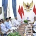 Presiden Prabowo Subianto memimpin rapat terbatas penguatan BPJS Kesehatan di Istana Merdeka bersama sejumlah menteri Kabinet Merah Putih.