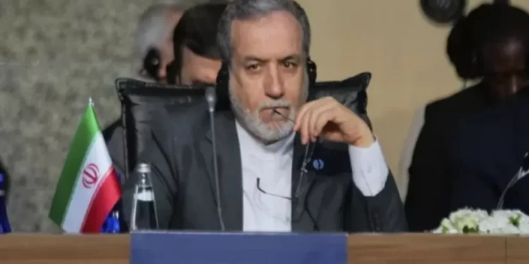Menteri Luar Negeri Iran Abbas Araghchi dalam pertemuan dengan mediator Qatar membahas pembukaan Selat Hormuz di New York