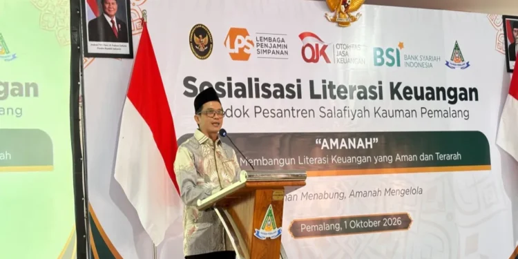 Kemenko PM Peringatkan Santri Waspada Pinjol Ilegal dan Judi Online