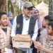 Menko Muhaimin saat mengunjungi Pesan Trend di Kabupaten Bandung, Jawa Barat, untuk mendorong pesantren sebagai ruang pemberdayaan dan kemandirian masyarakat.